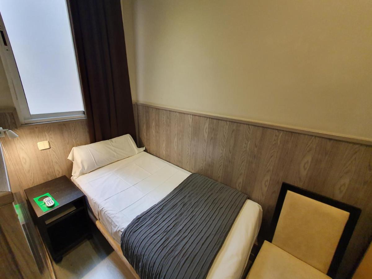 Ch Plaza D'Ort Rooms IV Madrid Exterior foto