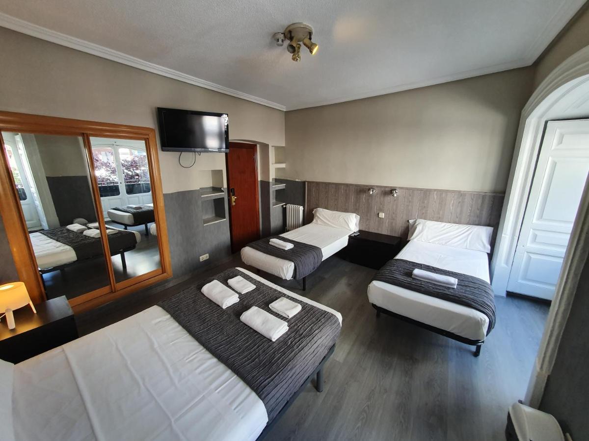 Ch Plaza D'Ort Rooms IV Madrid Exterior foto